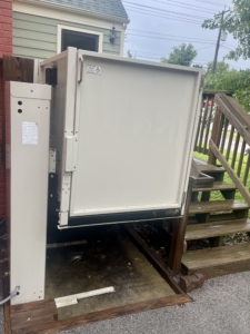 residential vertical platform lift